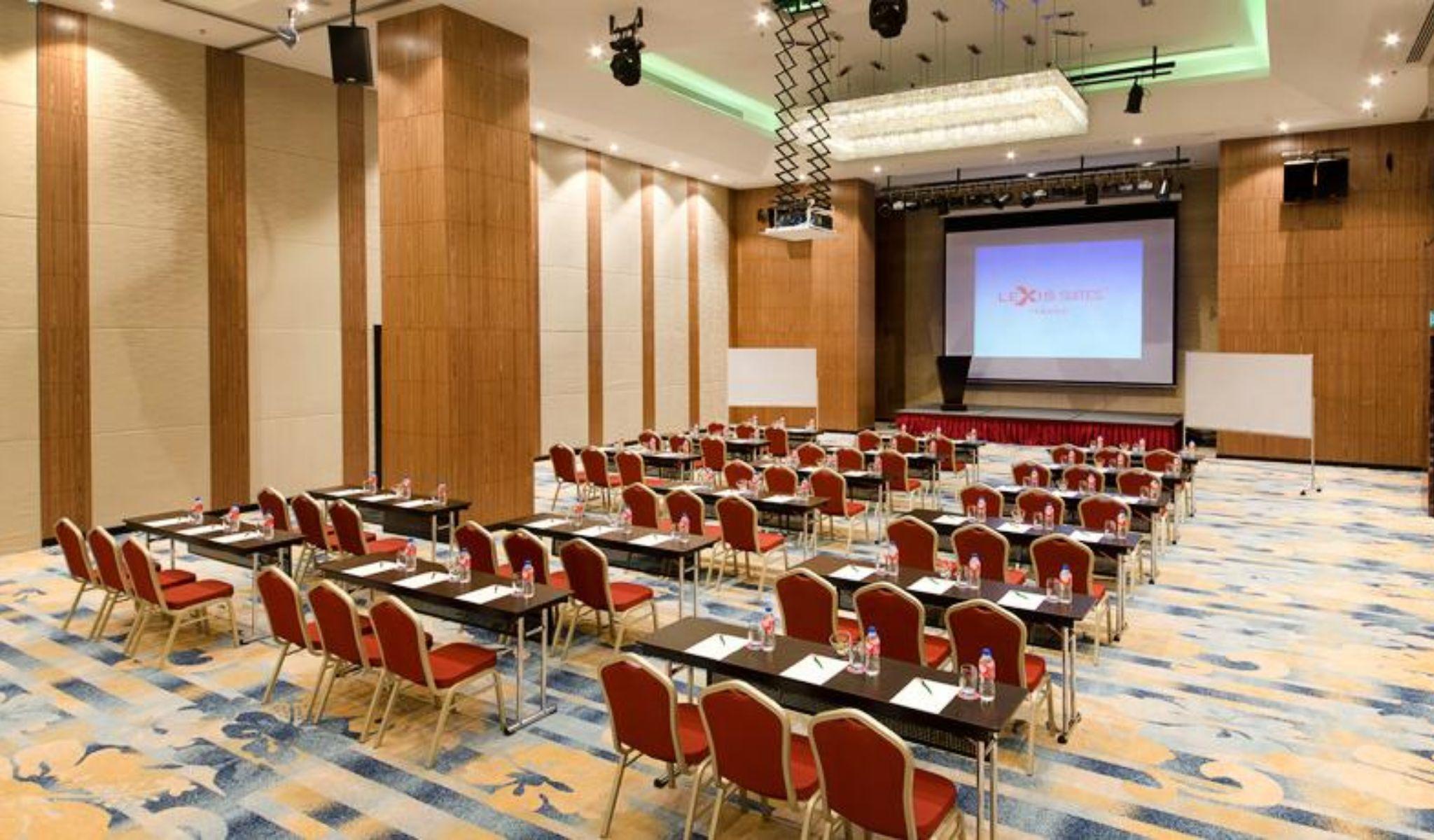 Lexis Suites Penang Bayan Lepas Exteriér fotografie The Grand Ballroom
