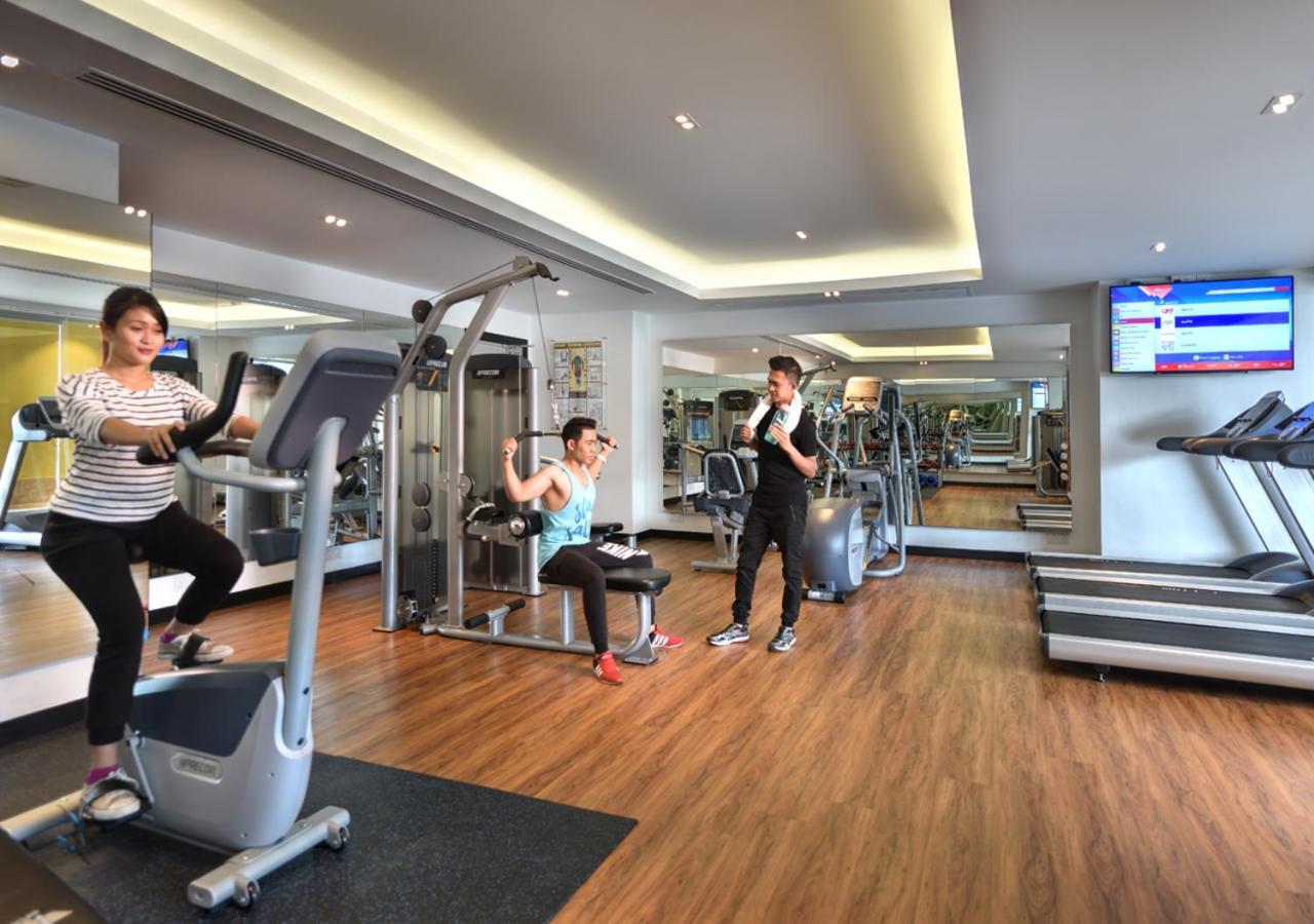 Lexis Suites Penang Bayan Lepas Exteriér fotografie Fitness Centre